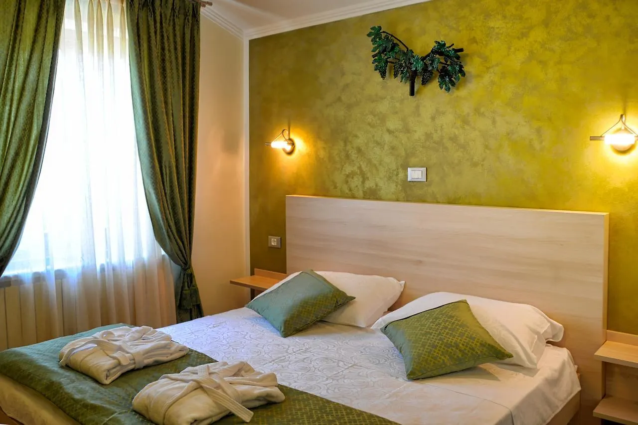 ベッド・アンド・ブレックファスト B&B Tinka ブイェ